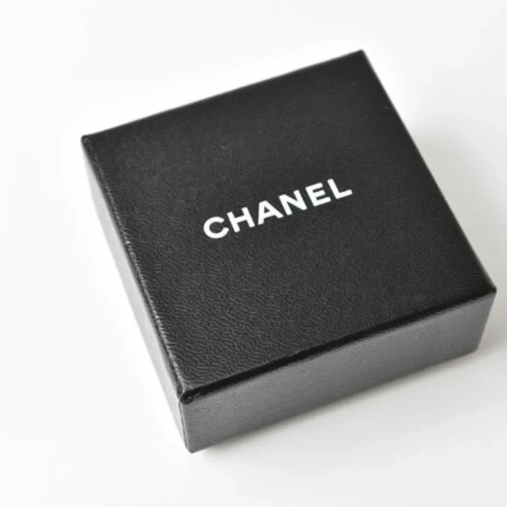 CHANEL Gold Brooch
